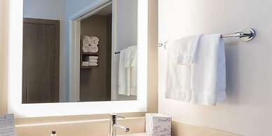 Staybridge Suites Houston East - Baytown by IHG