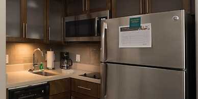 Staybridge Suites Houston East - Baytown by IHG