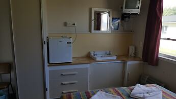 High Country Motel and Backpackers