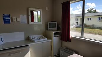 High Country Motel and Backpackers