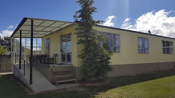 High Country Motel and Backpackers