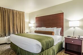 Cobblestone Inn & Suites - Bridgeport