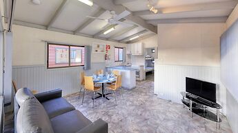 Yarrawonga Riverlands Tourist Park