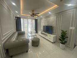 Diamond Suite Scenic Valley