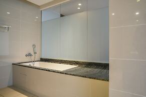 D'Majestic Place by Widebed