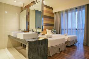 D'Majestic Place by Widebed