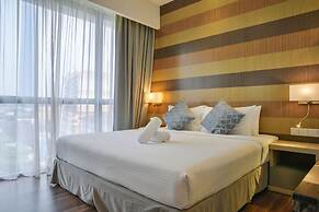 D'Majestic Place by Widebed