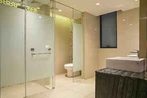 D'Majestic Place by Widebed