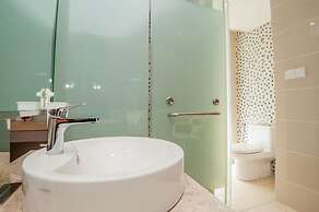 D'Majestic Place by Widebed