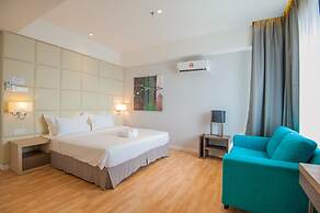 D'Majestic Place by Widebed