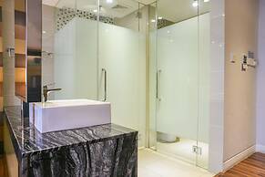 D'Majestic Place by Widebed