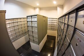 D'Majestic Place by Widebed