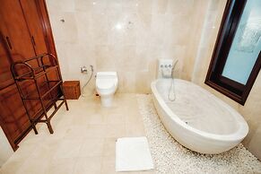 Tropical Villas Beach Danang