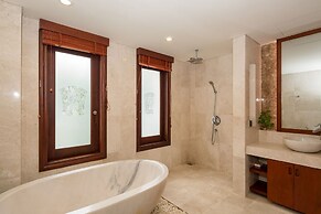 Tropical Villas Beach Danang