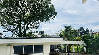 18th Avenue Thermal Motel