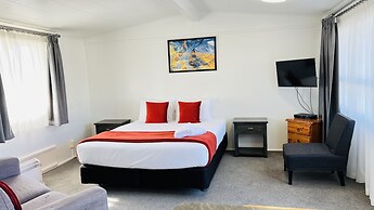 18th Avenue Thermal Motel