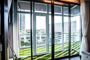 Civic Horizon Hotel & Residence