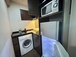 Civic Horizon Hotel & Residence