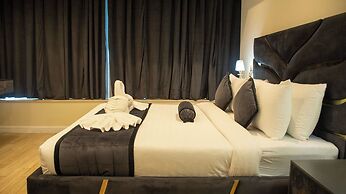 Centaurus Suites