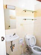 1st Street Park Apartelle