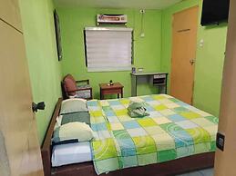 1st Street Park Apartelle