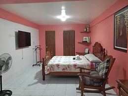 1st Street Park Apartelle