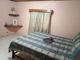 1st Street Park Apartelle