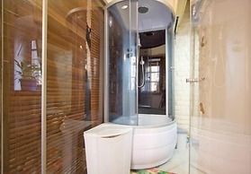 Apartment on Kovenskiy