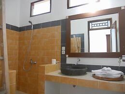 Gili Smile Bungalows