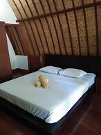 Gili Smile Bungalows