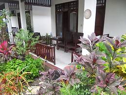 Gili Smile Bungalows