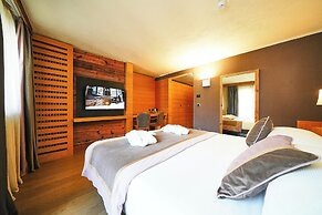 Hotel Excelsior Planet