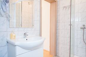 Rooms Garden Zagreb Airport