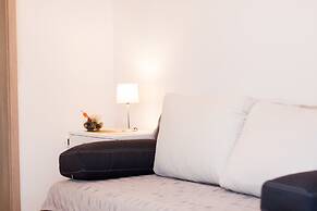 Rooms Garden Zagreb Airport