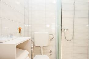 Rooms Garden Zagreb Airport