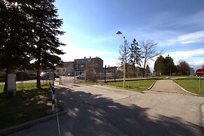 Guesthouse Ivac Inn Zagreb Airport