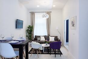 Tesla Boutique Apartments & Rooms