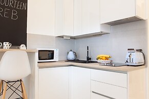 Tesla Boutique Apartments & Rooms