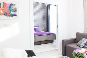 Tesla Boutique Apartments & Rooms