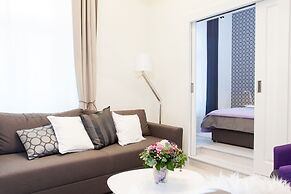 Tesla Boutique Apartments & Rooms