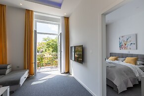 Tesla Boutique Apartments & Rooms