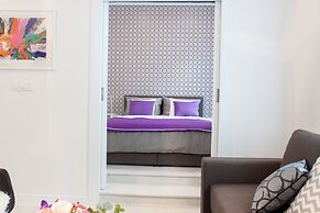 Tesla Boutique Apartments & Rooms