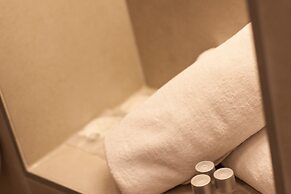 Tesla Boutique Apartments & Rooms