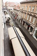 Tesla Boutique Apartments & Rooms