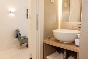 Tesla Boutique Apartments & Rooms