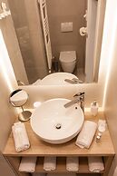 Tesla Boutique Apartments & Rooms