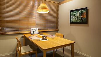 Takachiho Hanareno-yado Kamigakure