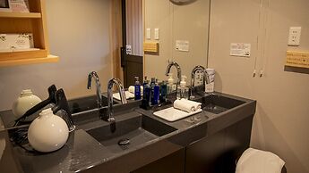 Takachiho Hanareno-yado Kamigakure