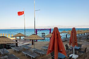 The Nowness Luxury Hotel & Spa (Adults Only 16+)