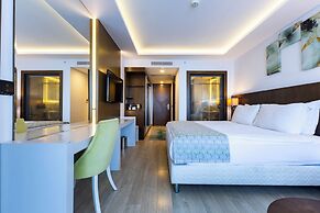 The Nowness Luxury Hotel & Spa (Adults Only 16+)